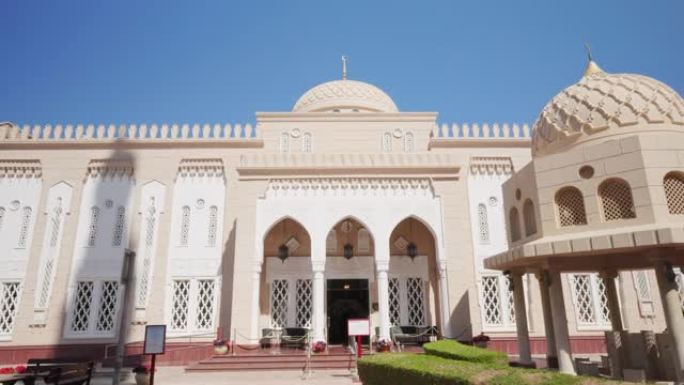 迪拜的朱美拉清真寺