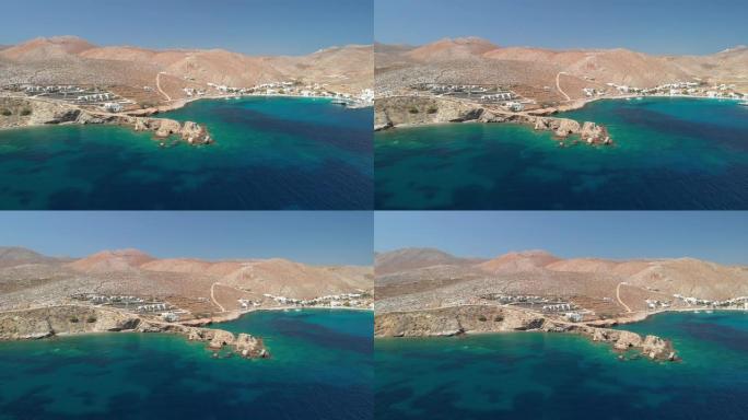 希腊福勒格德罗斯岛的卡拉沃塞斯港和乔奇利迪亚海滩