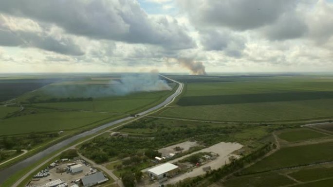 空中无人机视频农场火控燃烧佛罗里达州