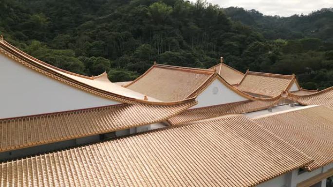 具有美丽建筑细节的中国寺庙景观