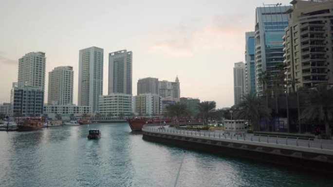 迪拜滨海运河与滨海长廊，迪拜