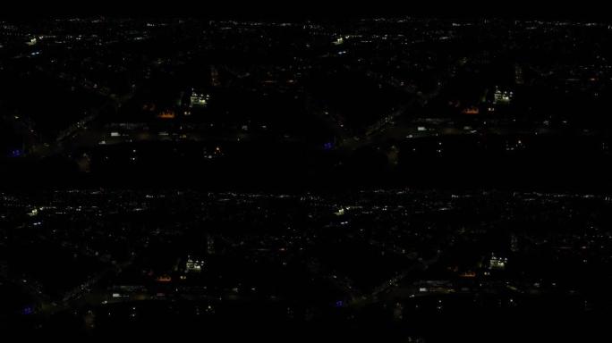 英国城市夜间的高角度视图