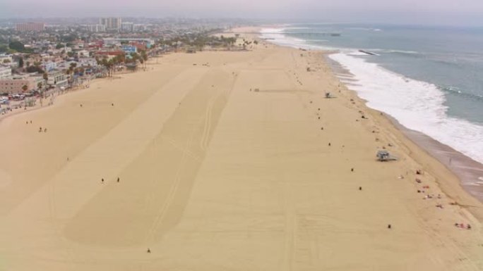 空中威尼斯海滩和威尼斯木板路，洛杉矶，加利福尼亚州