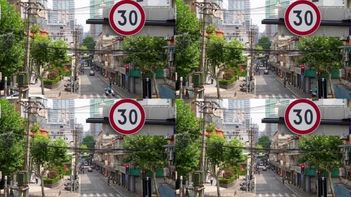 上海有驾驶汽车的道路鸟瞰图