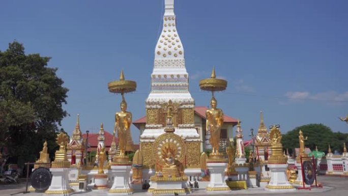 泰国那空Phanom的Phra That Phanom Jamlong