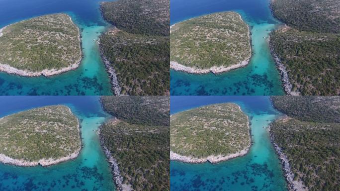 希腊Kasonisi islet和萨摩斯岛之间的绿色海水