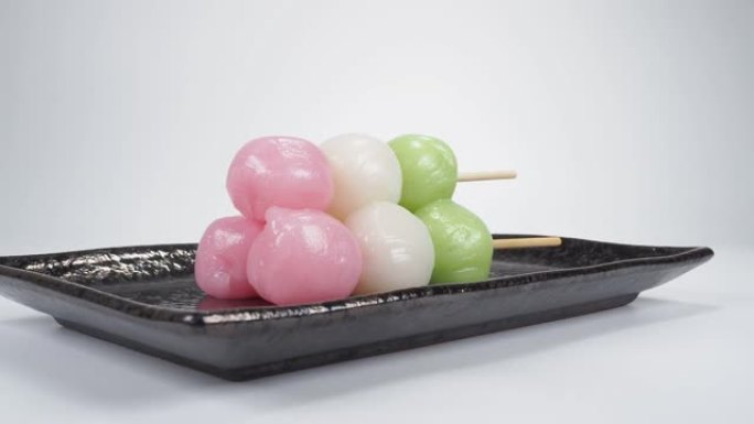 三色饺子三件套日本传统糖果
