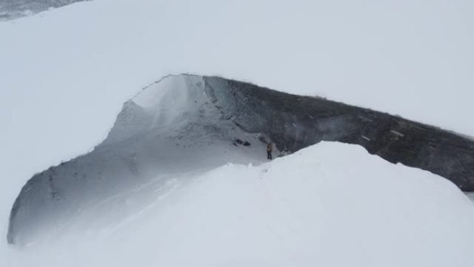 阿拉斯加深冬的鸟瞰图