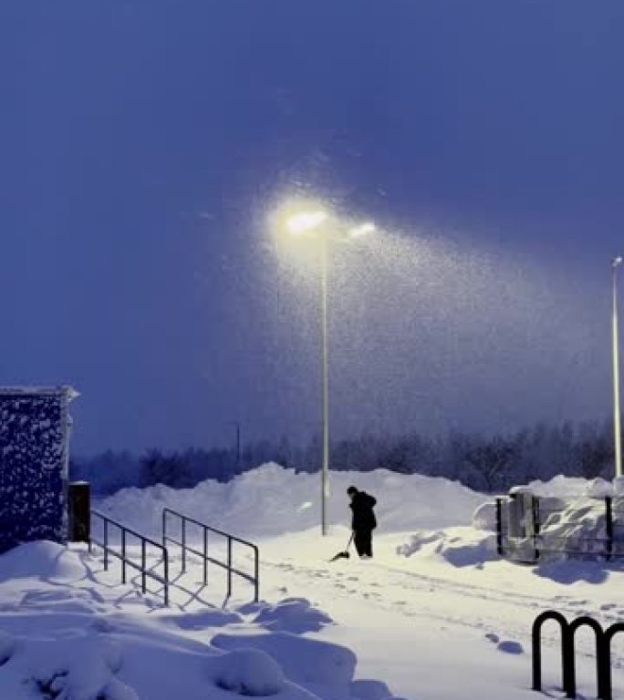 户外运动竞技场灯垂直降雪