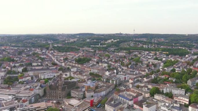 伍珀塔尔: 德国城市的鸟瞰图 -- 从上面看欧洲的风景全景