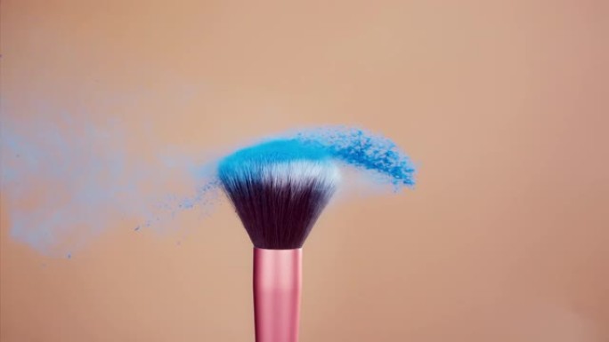 蓝色粉末爆炸超级慢动作化妆刷