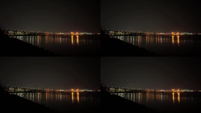 从冲绳那霸港看到那霸市地区的夜景