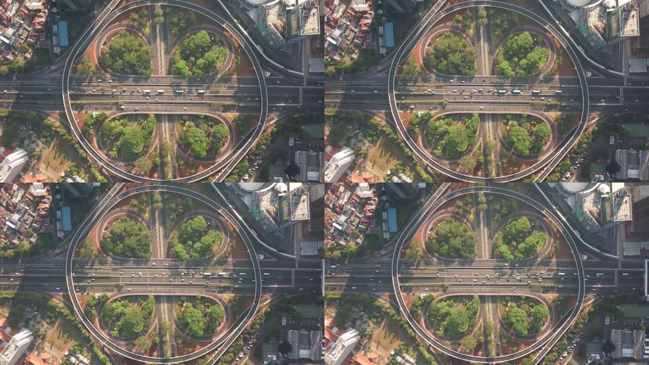 雅加达-印度尼西亚。2017年12月26日: 无人机观看早上在雅加达Semanggi交叉路口的镜头，