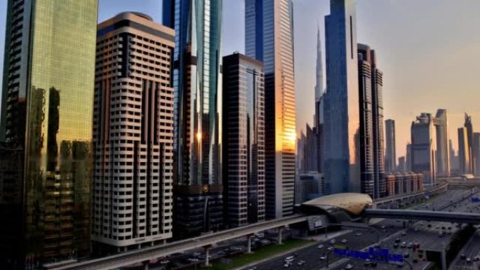 阿拉伯联合酋长国迪拜: 日落: 谢赫·扎耶德路