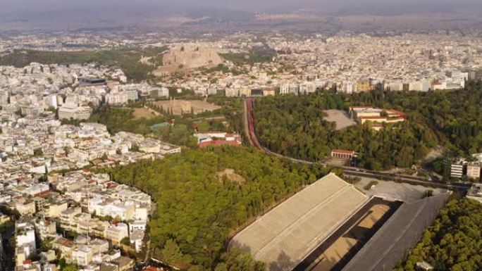 希腊雅典: 独特的泛雅典体育场的鸟瞰图-从上方看欧洲的风景全景