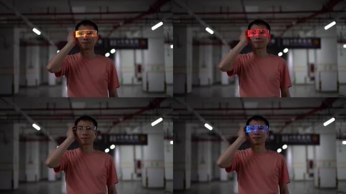 男子使用VR眼镜在地下停车场体验虚拟现实游戏