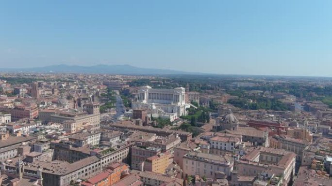 鸟瞰图，罗马，Altare della Patria(祖国的祭坛)，古城中心挖掘遗址和背景的斗兽场—