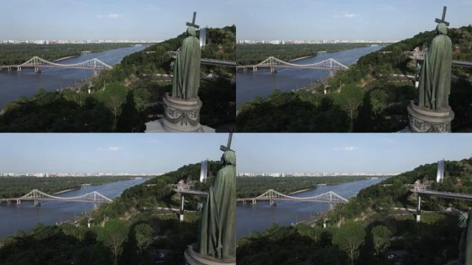 乌克兰基辅旅游胜地: 伟大的沃洛德米尔纪念碑。鸟瞰图