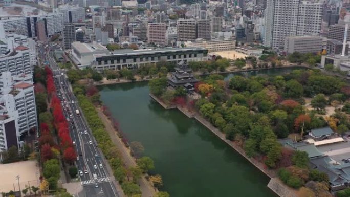 广岛城市景观鸟瞰图，现代日本城市的办公楼和摩天大楼-从亚洲上方看日本的景观全景