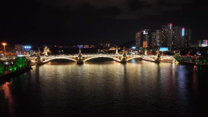 大理兴盛大桥夜景航拍