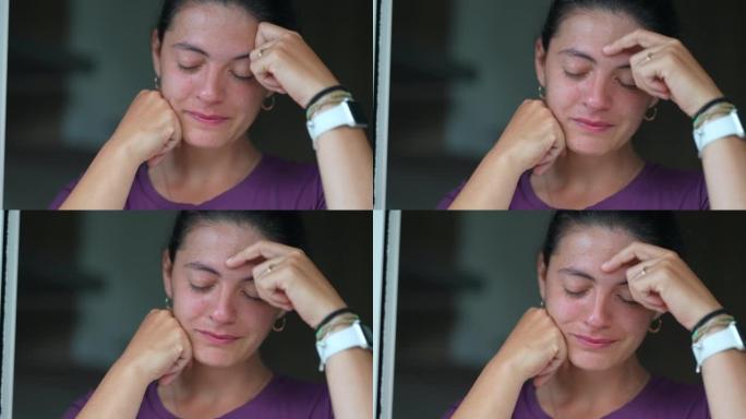 女人哭泣现实生活含泪情感的人在悲伤中哭泣