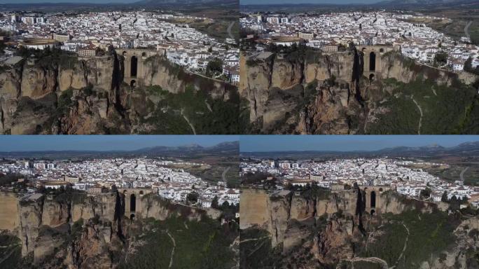 龙达西班牙从无人驾驶飞机鸟瞰城岩石桥