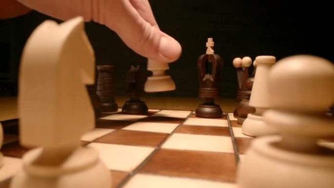 象棋游戏选手将死展示对弈博弈