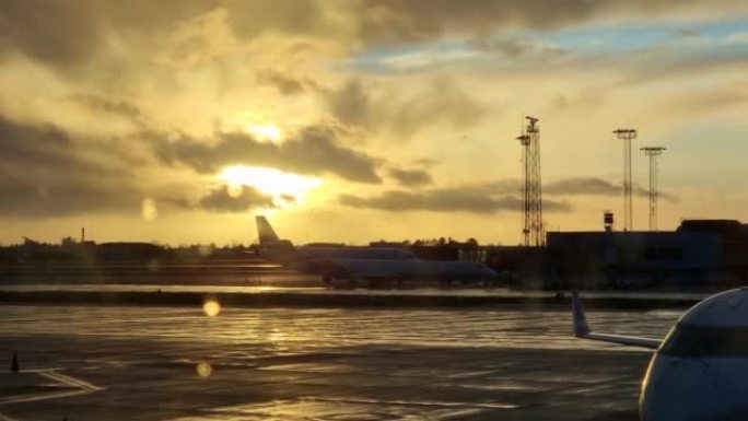 日落时丹麦国际机场的景色