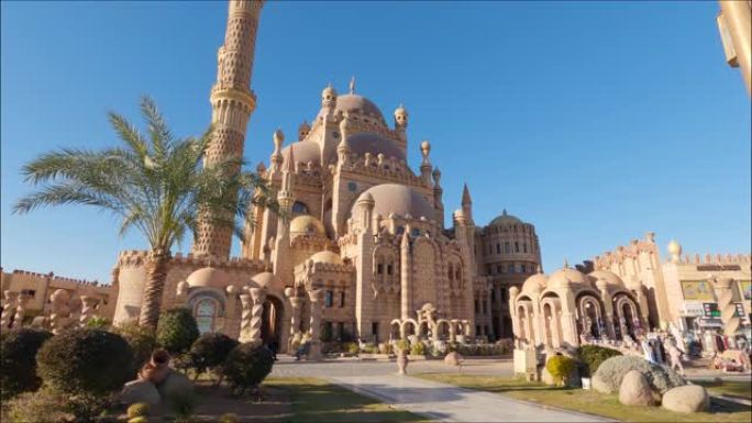 埃及沙姆沙伊赫萨哈巴清真寺。手持