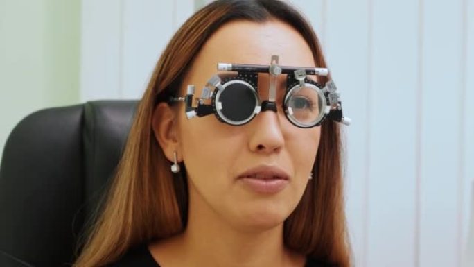 咨询眼科医生。医疗设备。核心测量法。专业眼科医生检查