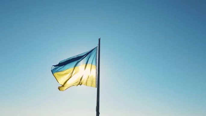 乌克兰国旗背景蓝色的天空和太阳
