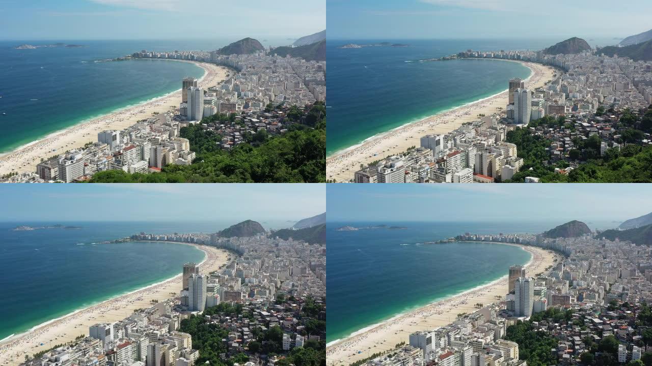 里约热内卢市传奇海滩科帕卡巴纳 (Praia de Copacabana) 的鸟瞰图 -- 南美洲巴