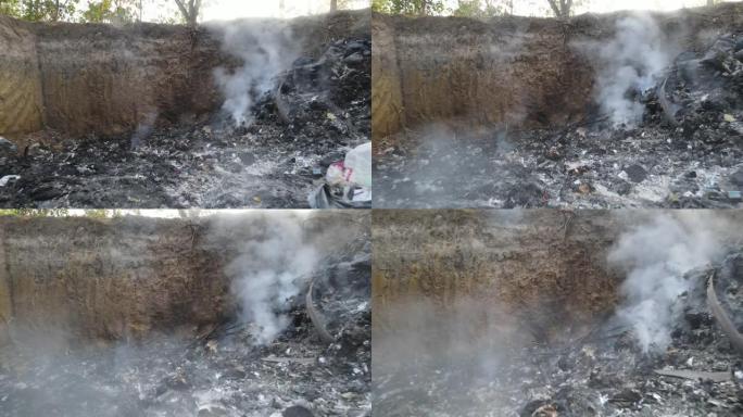 泰国燃烧垃圾坑