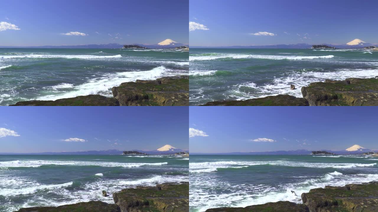 富士山、江之岛和海浪