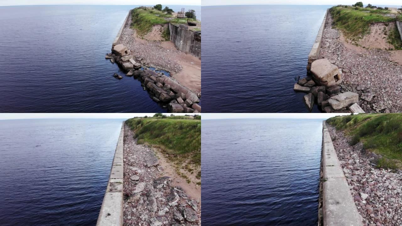 芬兰湾的堡垒被毁，夏季奥布鲁切夫的空中射击