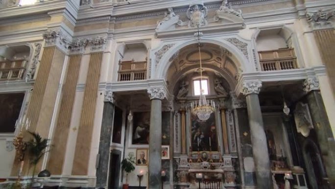那不勒斯-基亚圣朱塞佩教堂中殿概述
