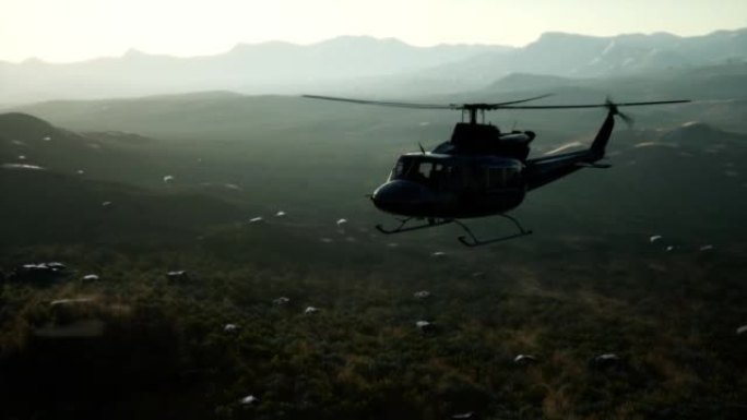 美国在越南的慢动作军用直升机