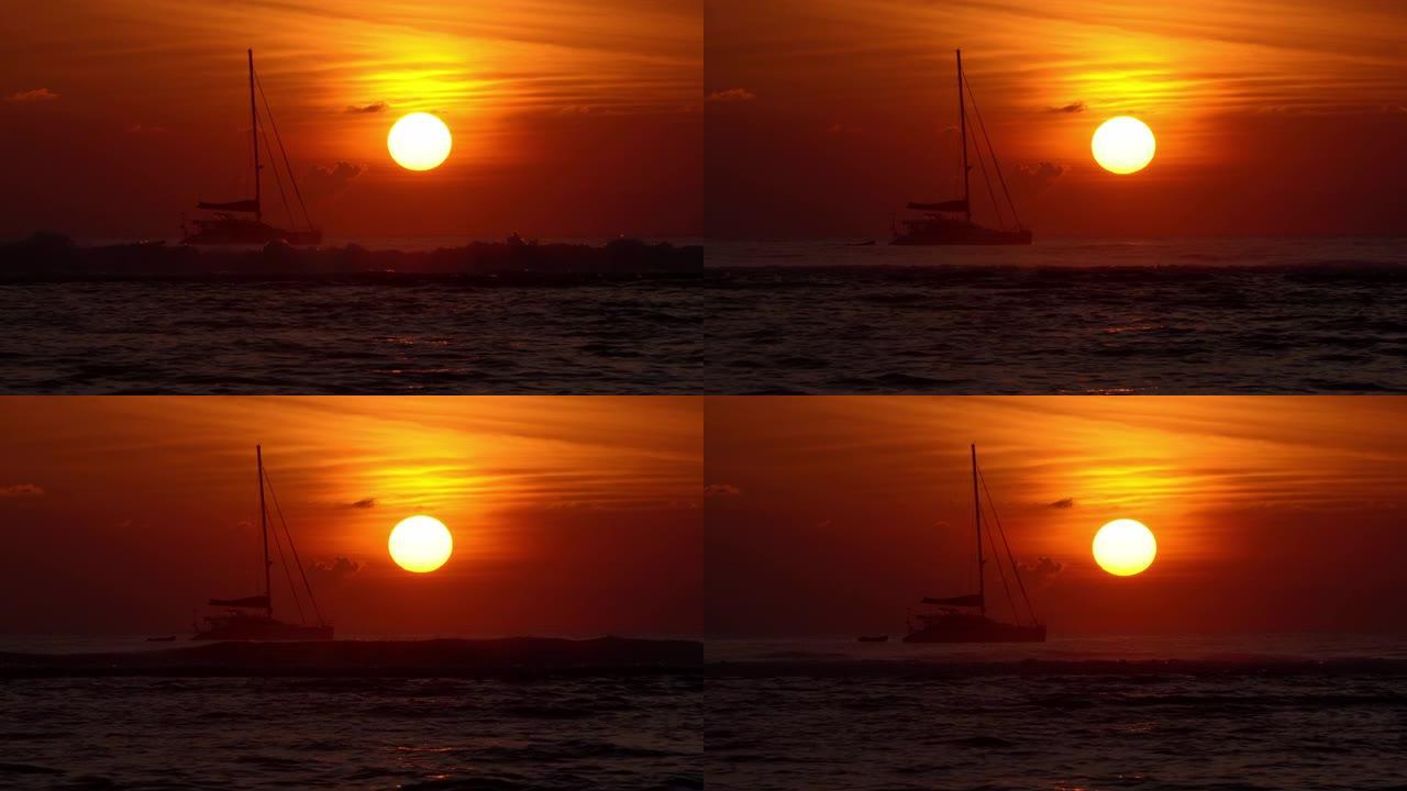 日落11时的游艇涨潮海浪夕阳