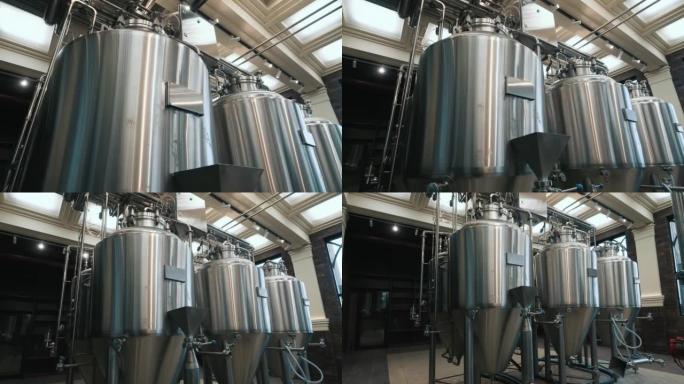 啤酒厂设备。酿造制造。啤酒发酵和熟化用圆钢储罐