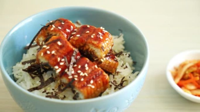 鳗鱼饭碗或unagi饭碗-日本美食风格