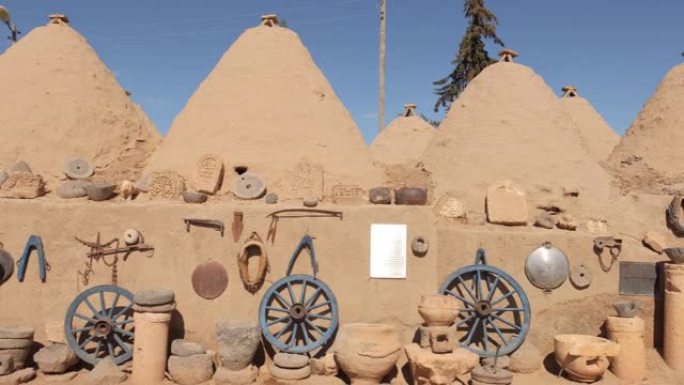 土耳其桑利乌尔法哈兰的传统圆锥形房屋