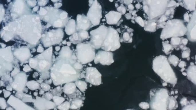 无人机垂直向下观察到与无冰水混合的冷冻浮冰