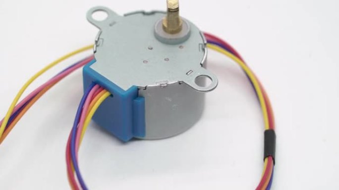 步进电机电子元件。电子DIY机器人电动发动机