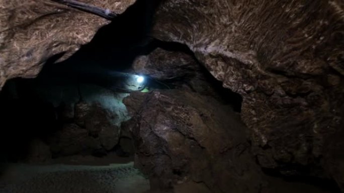 天然洞穴，隧道长时间照明