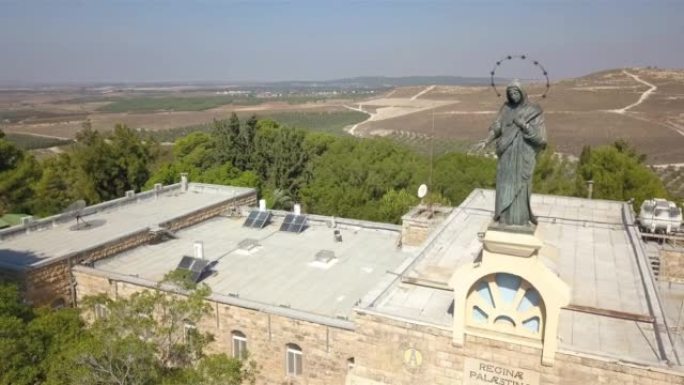 以色列Deir Rafat修道院雕像上的航拍画面