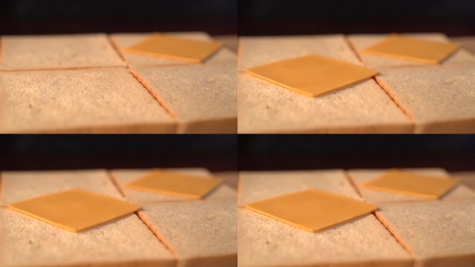 奶酪掉在面包上，三明治