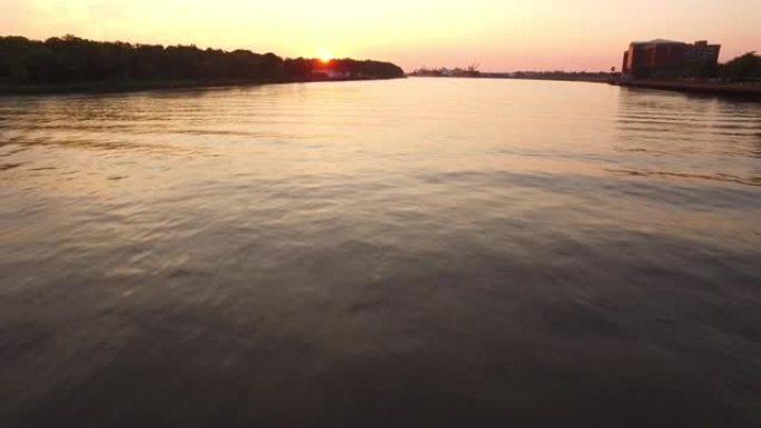 萨凡纳河下游的日出