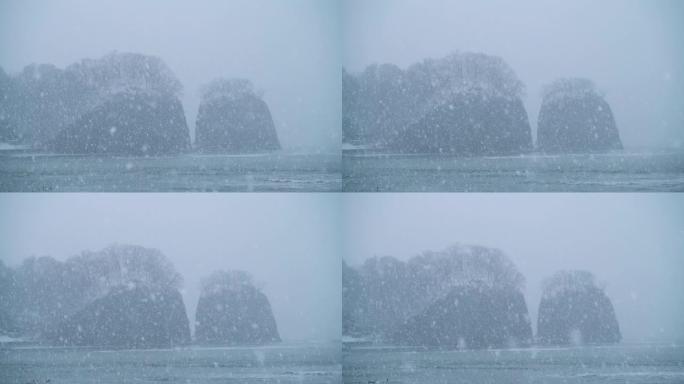 日本北海道网走市大雪下的Futatsuiwa岩石的镜头