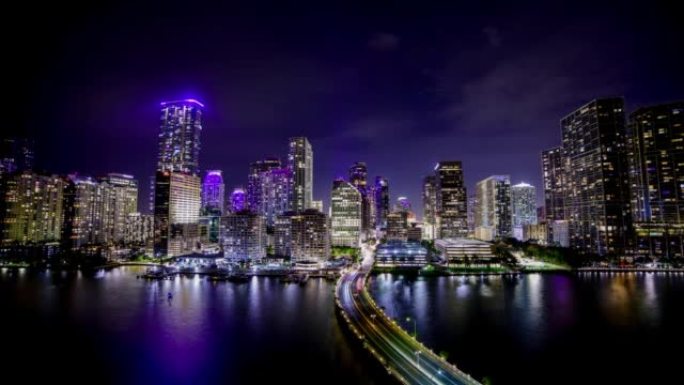 佛罗里达州迈阿密夜晚夜景城市风光