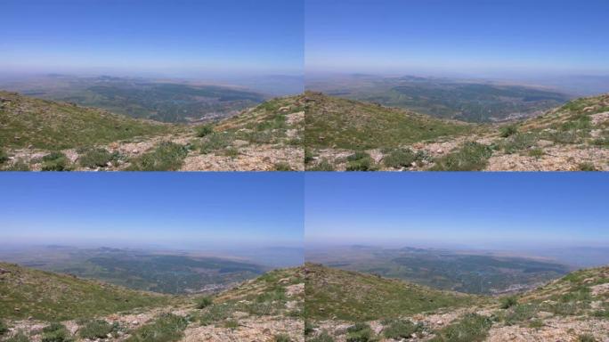 黑门山景观和背景中的黎巴嫩